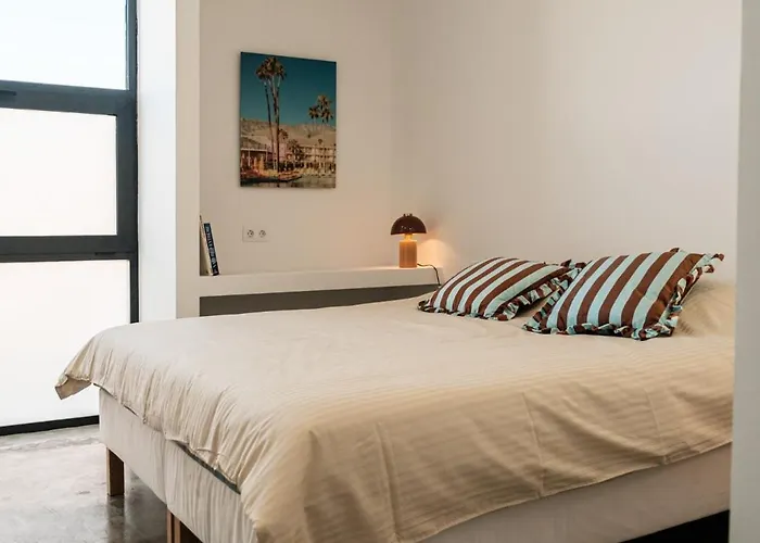 Simone - 5 - Piscine Chauffée