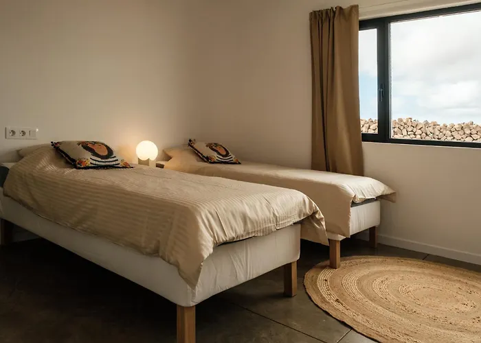 Simone - 5 - Piscine Chauffée Villa Lajares