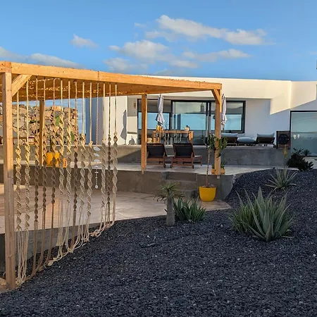 Simone - 5 - Piscine Chauffee 拉哈雷斯